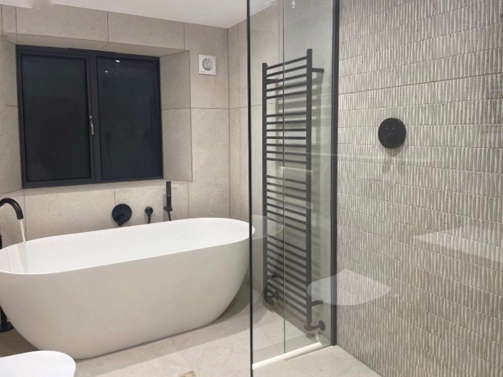 modern-bathroom-barn-3