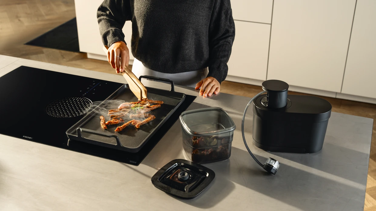 bora_qvac-move_qvacabm_04_psouncoa~-~media–4f35149e–query.df8a7462